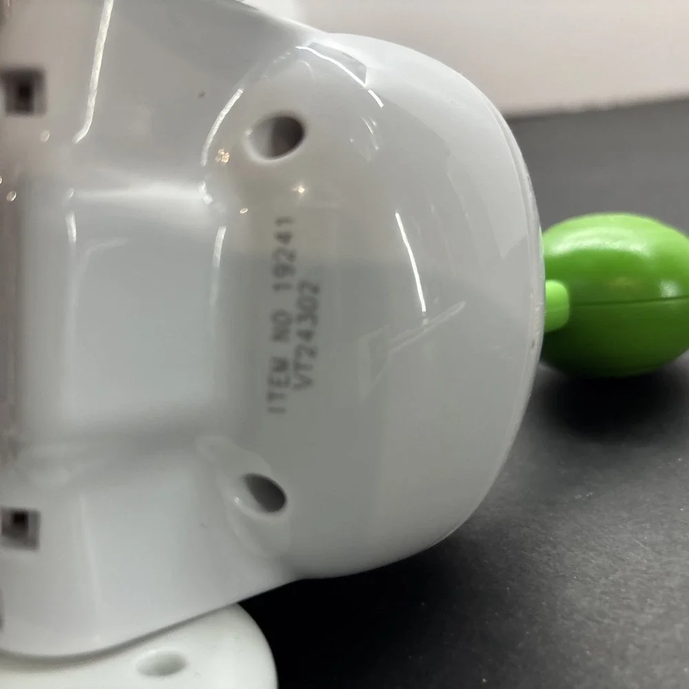 Leapfrog alphapup green